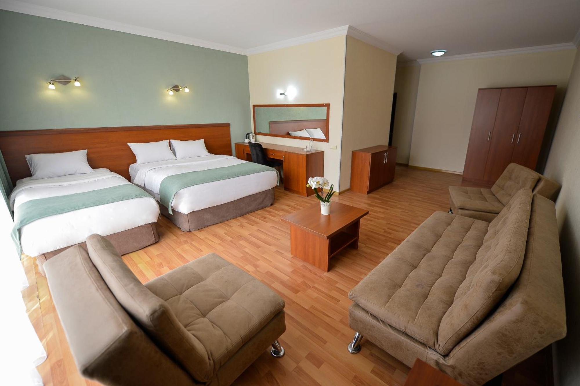Aura Boutique Hotel 바투미 외부 사진
