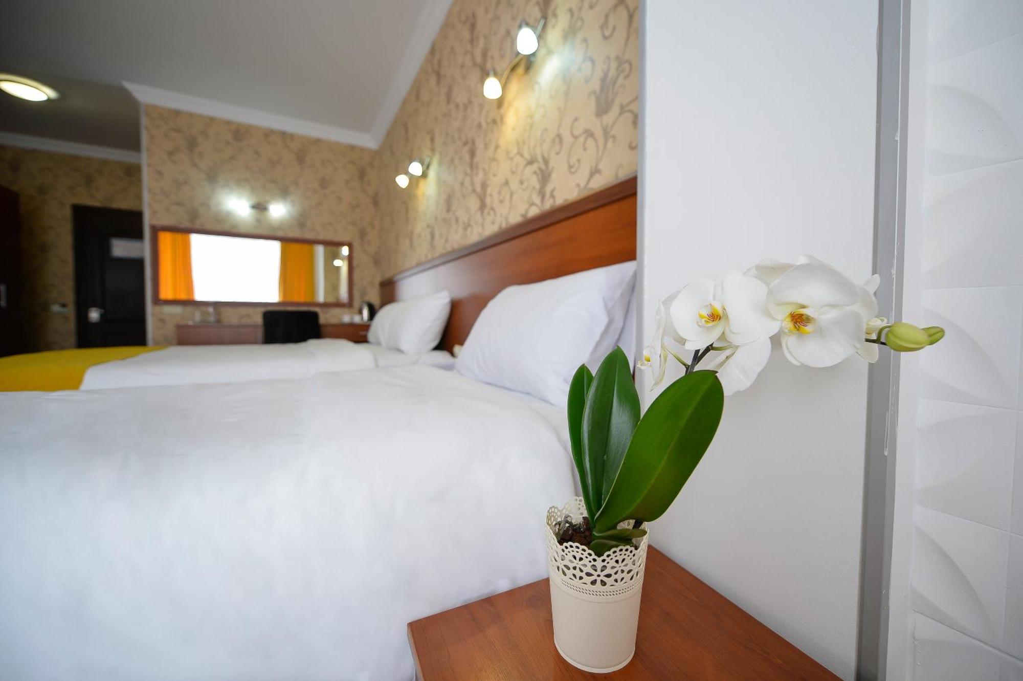 Aura Boutique Hotel 바투미 외부 사진