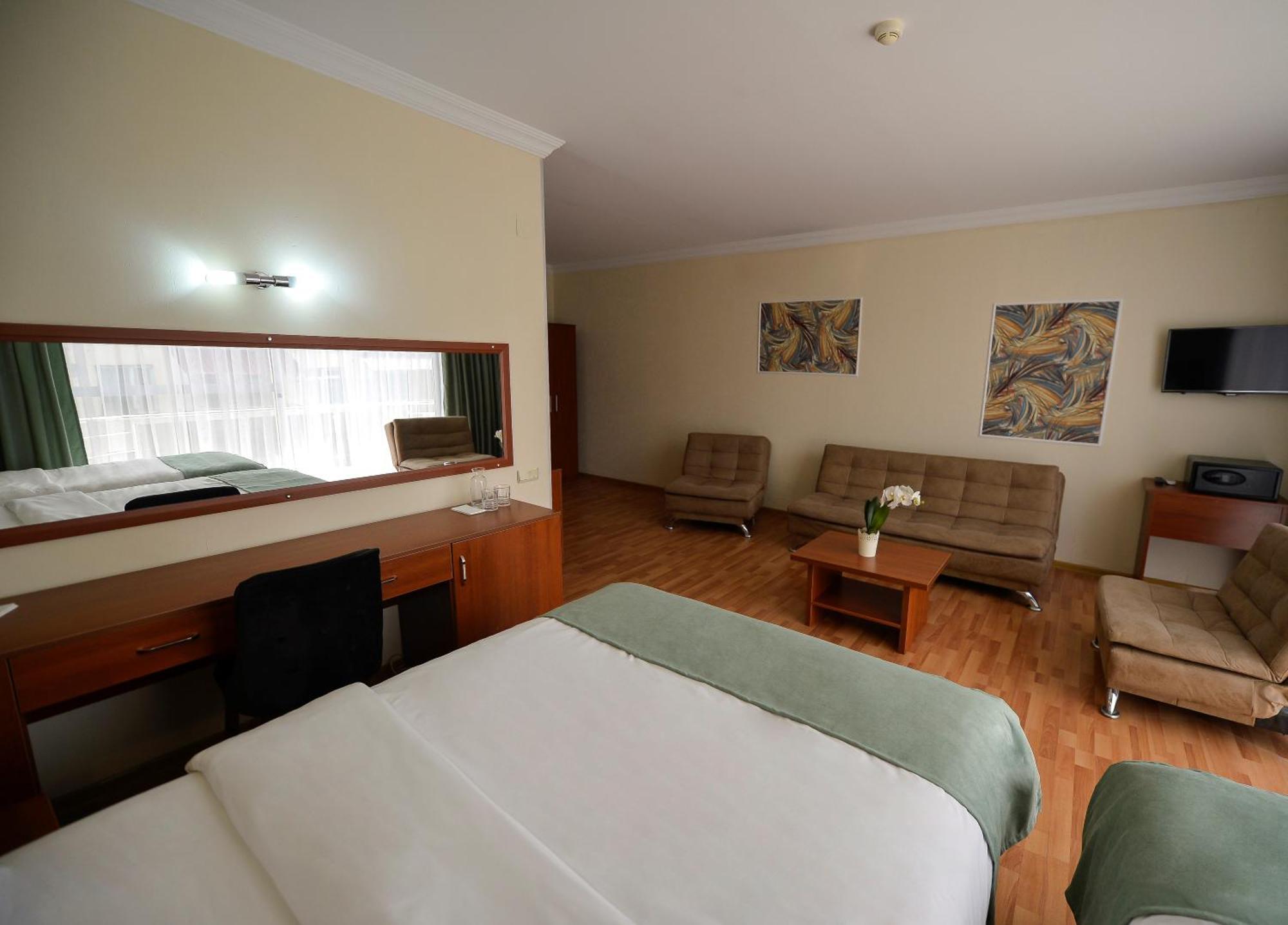Aura Boutique Hotel 바투미 외부 사진